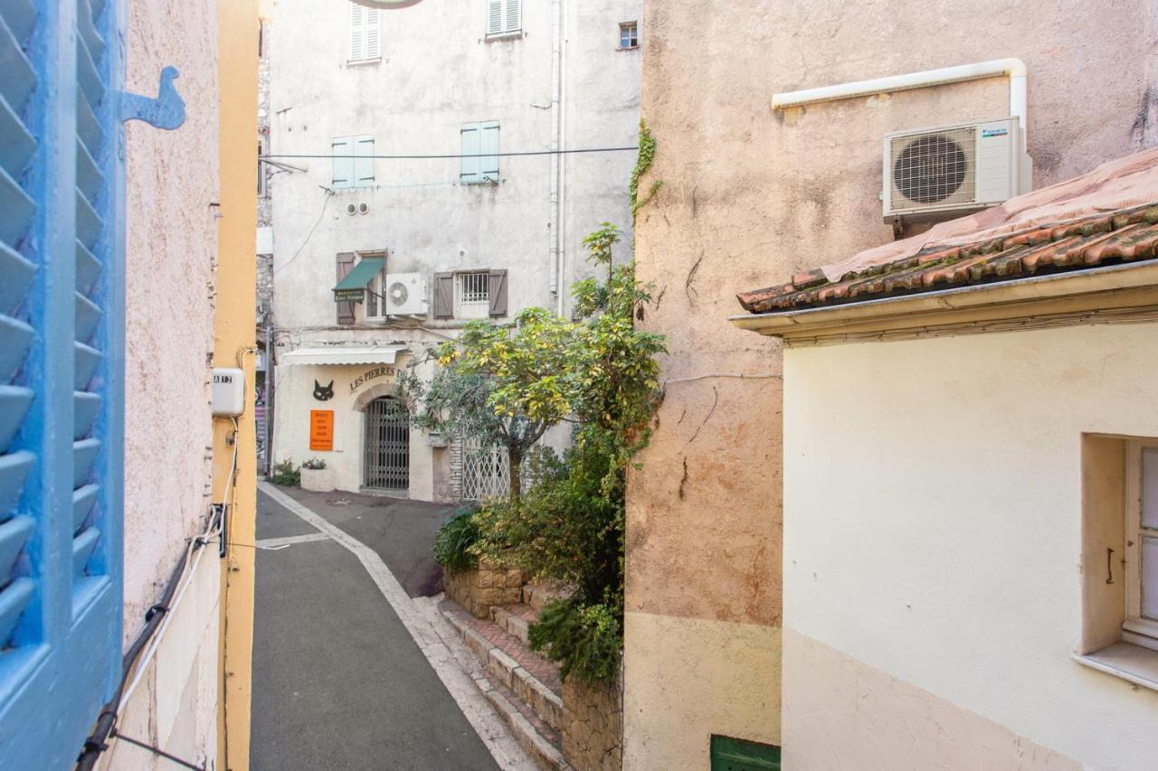 Beautiful Flat In The Old Town Of - Welkeys